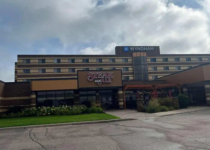 Wyndham Minneapolis South Burnsville