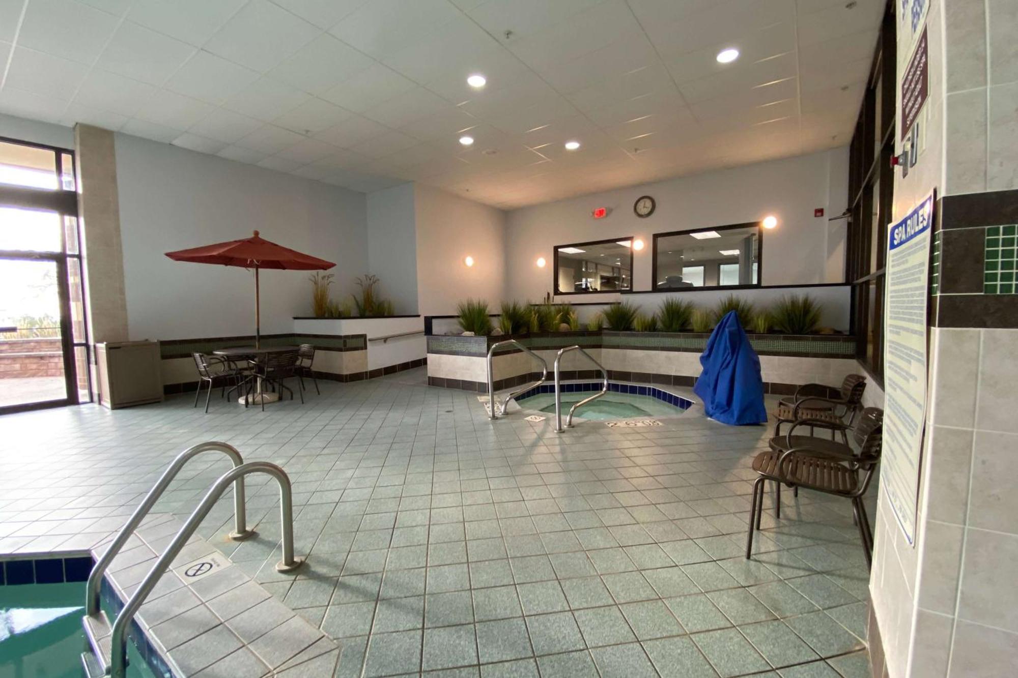 Wyndham Minneapolis South Hotel 3*